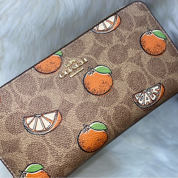 Coach signature with orange print 
Accordion wallet New - Picture 1 of 9